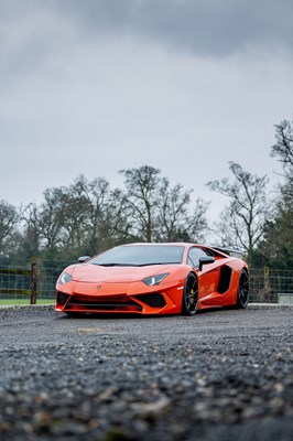 Lot 221 - 2013 Lamborghini Aventador