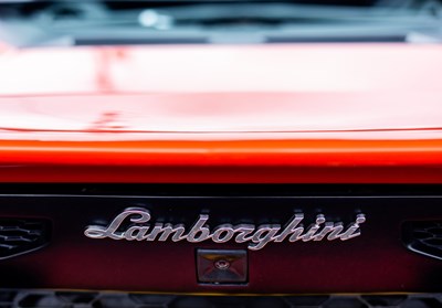 Lot 221 - 2013 Lamborghini Aventador