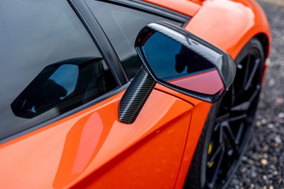 Lot 221 - 2013 Lamborghini Aventador