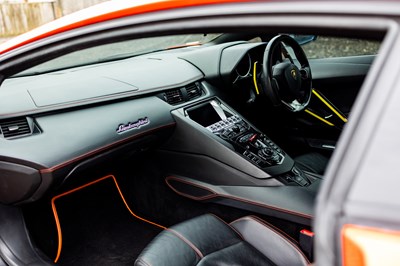 Lot 221 - 2013 Lamborghini Aventador