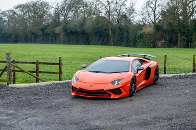 Lot 221 - 2013 Lamborghini Aventador