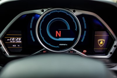 Lot 221 - 2013 Lamborghini Aventador