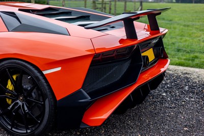 Lot 221 - 2013 Lamborghini Aventador