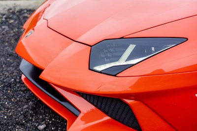 Lot 221 - 2013 Lamborghini Aventador