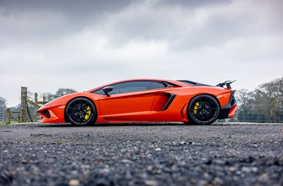 Lot 221 - 2013 Lamborghini Aventador