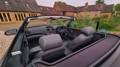 Lot 132 - 2003 Mercedes-Benz 500 SL