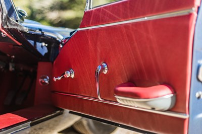 Lot 194 - 1966 Jaguar E-Type Series I Fixedhead Coupé (4.2 litre)