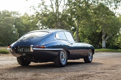 Lot 194 - 1966 Jaguar E-Type Series I Fixedhead Coupé (4.2 litre)
