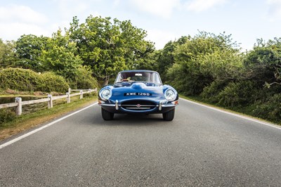 Lot 194 - 1966 Jaguar E-Type Series I Fixedhead Coupé (4.2 litre)