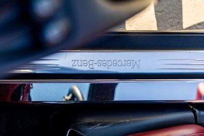 Lot 147 - 2006 Mercedes-Benz SL350