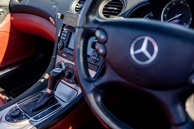 Lot 147 - 2006 Mercedes-Benz SL350
