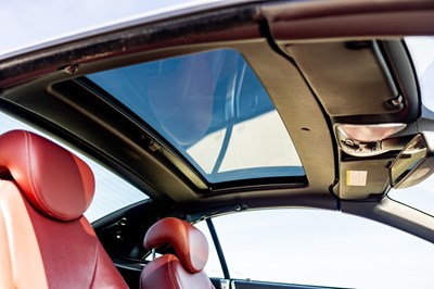 Lot 147 - 2006 Mercedes-Benz SL350