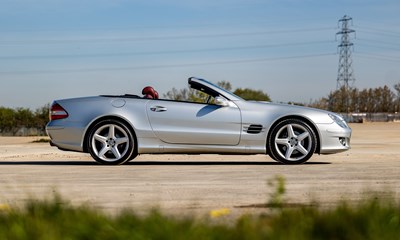 Lot 147 - 2006 Mercedes-Benz SL350