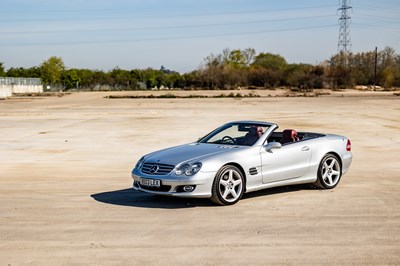 Lot 147 - 2006 Mercedes-Benz SL350