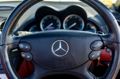 Lot 147 - 2006 Mercedes-Benz SL350