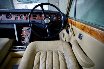 Lot 1973 Bentley T