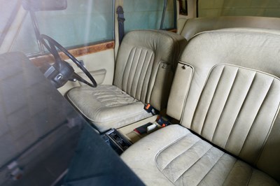 Lot 1973 Bentley T