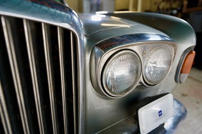 Lot 1973 Bentley T