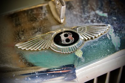 Lot 1973 Bentley T