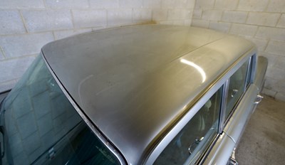 Lot 1973 Bentley T