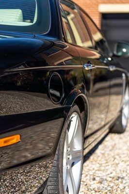 Lot 264 - 2007 Jaguar XJR Supercharged