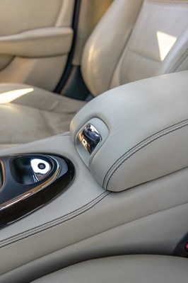 Lot 264 - 2007 Jaguar XJR Supercharged