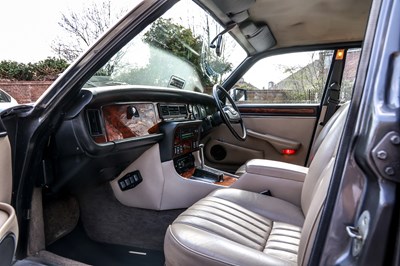Lot 101 - 1985 Jaguar Sovereign Series III (4.2 litre)