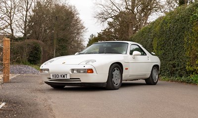 Lot 133 - 1992 Porsche 928 S4