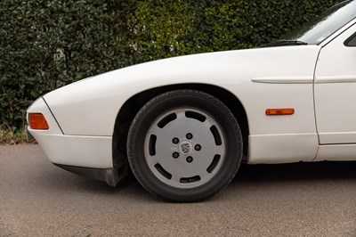 Lot 133 - 1992 Porsche 928 S4