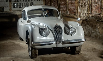 Lot 1952 Jaguar XK120 Fixedhead Coupé