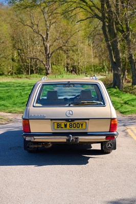 Lot 103 - 1983 Mercedes-Benz 230 TE