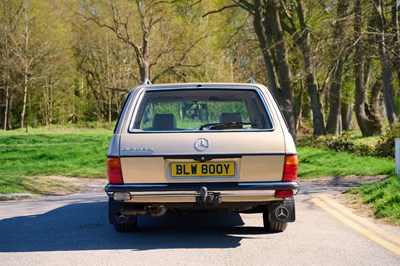 Lot 103 - 1983 Mercedes-Benz 230 TE