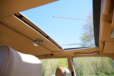 Lot 103 - 1983 Mercedes-Benz 230 TE