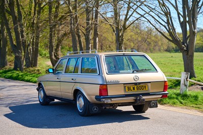 Lot 103 - 1983 Mercedes-Benz 230 TE