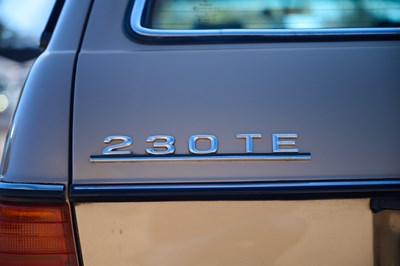 Lot 103 - 1983 Mercedes-Benz 230 TE
