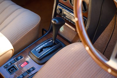 Lot 103 - 1983 Mercedes-Benz 230 TE