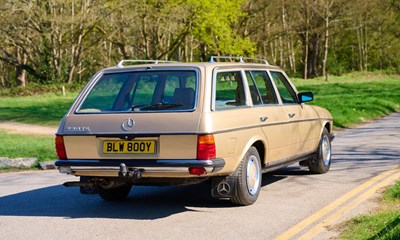 Lot 103 - 1983 Mercedes-Benz 230 TE