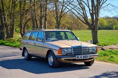 Lot 103 - 1983 Mercedes-Benz 230 TE