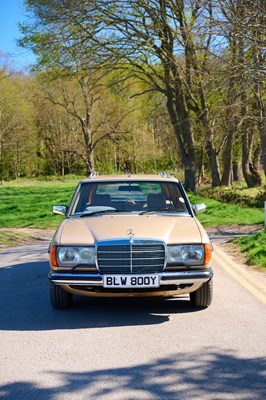 Lot 103 - 1983 Mercedes-Benz 230 TE