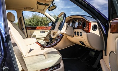 Lot 104 - 2002 Bentley Arnage R
