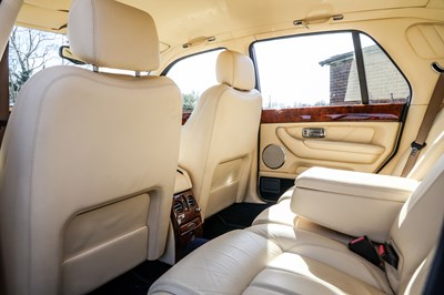 Lot 104 - 2002 Bentley Arnage R