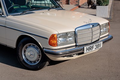 Lot 128 - 1980 Mercedes-Benz 280 CE