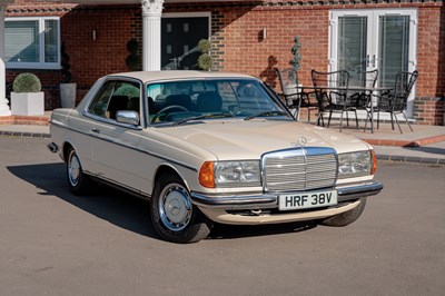 Lot 128 - 1980 Mercedes-Benz 280 CE