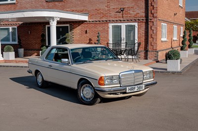 Lot 128 - 1980 Mercedes-Benz 280 CE