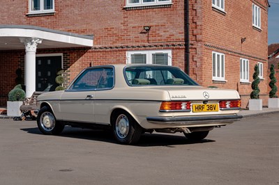 Lot 128 - 1980 Mercedes-Benz 280 CE