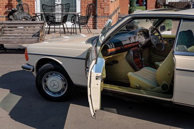Lot 128 - 1980 Mercedes-Benz 280 CE