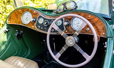 Lot 207 - 1948 MG TC