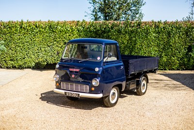 Lot 172 - 1963 Ford Thames 15 Tipper