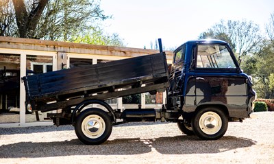 Lot 172 - 1963 Ford Thames 15 Tipper