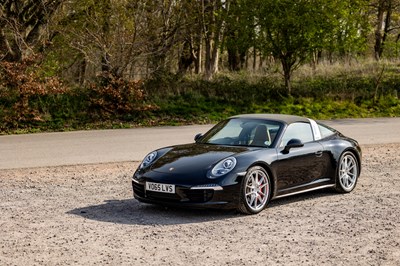 Lot 199 - 2015 Porsche 911/991.1 Carrera 4S Targa